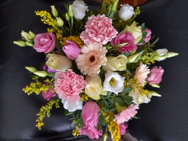 Cup Cakes and Flowers Duo
