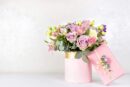 Beautiful,Bouquet,Of,Flowers,In,Round,Box,And,Pink,Gift