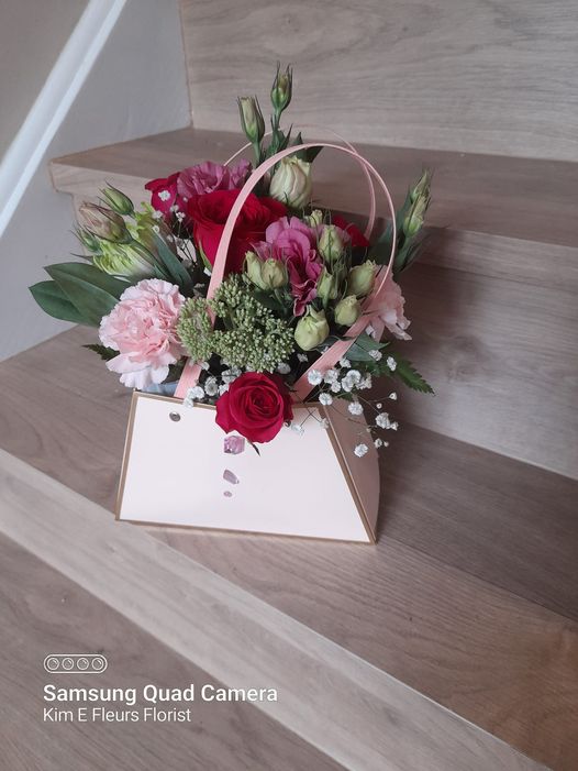 handbag flowers 20