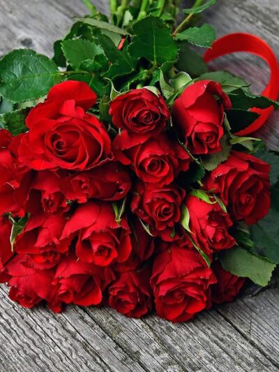 10 Red Roses to say I love you