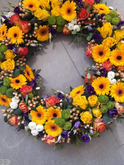 Choosing the Right Funeral Flowers: A Helpful Guide for Families | Kim e Fleurs