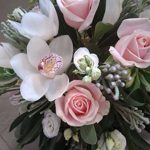 Luxury Rose and Orchid Posy