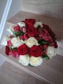 Luxury Red and White Rose Bouquet