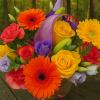 Bold Hatbox – Vibrant Mixed Flower Arrangement